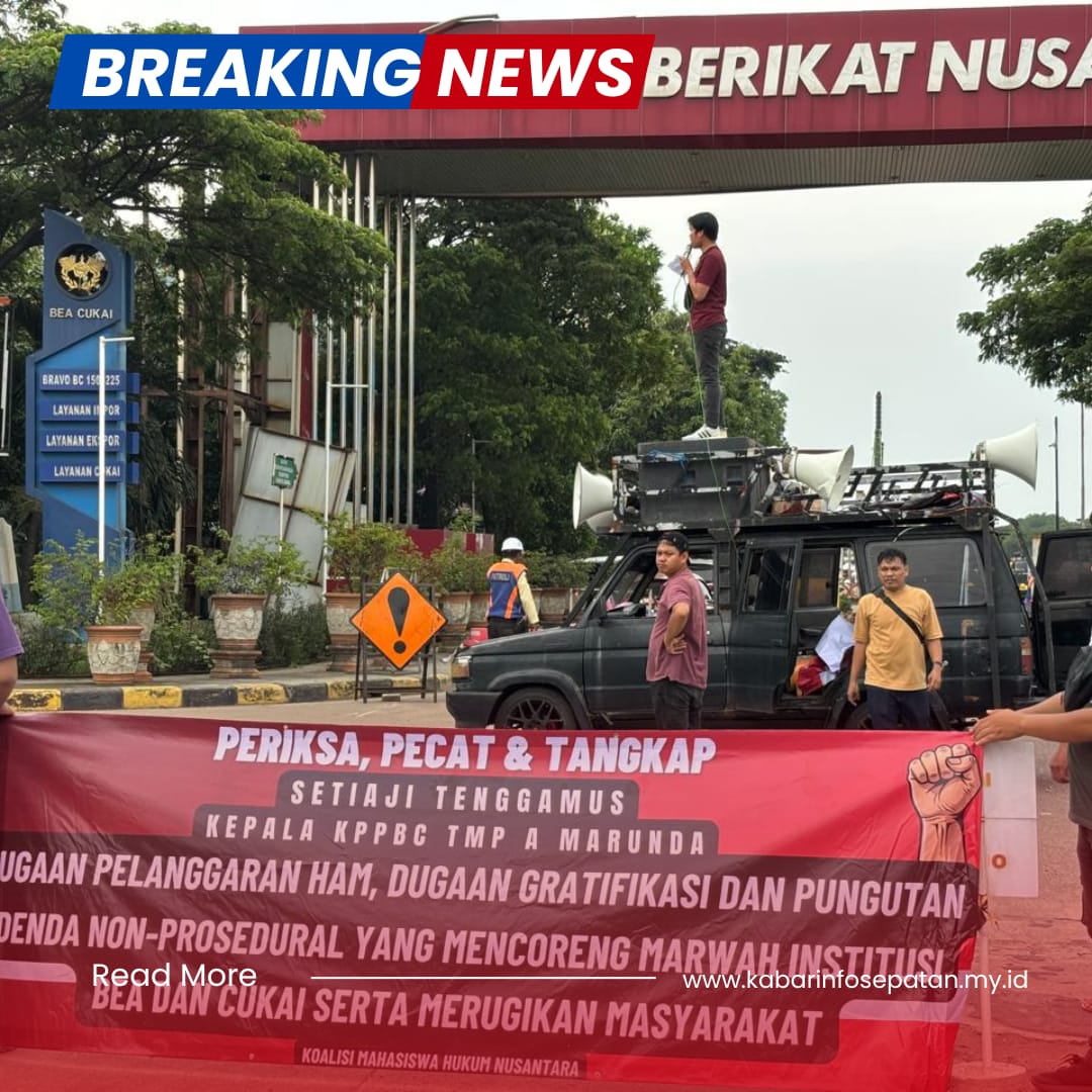 Massa KMHN Demontrasi dan Segel Gedung Bea Cukai Marunda