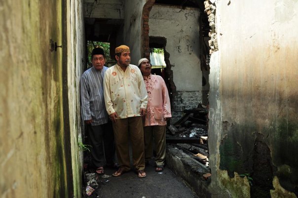 Suguhan Keanehan Negeri Tercinta 20379_286081056898_259169071898_3864543_8177099_n.jpg